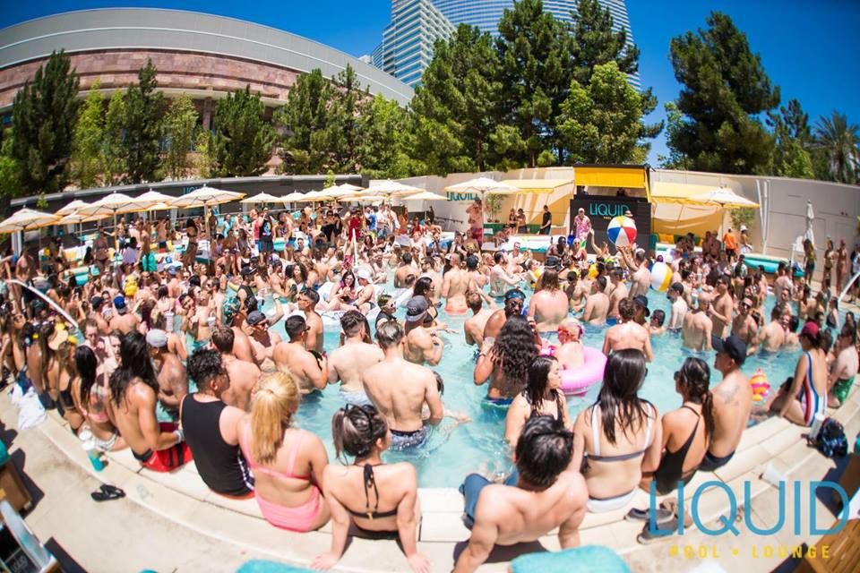 liquid las vegas pool party