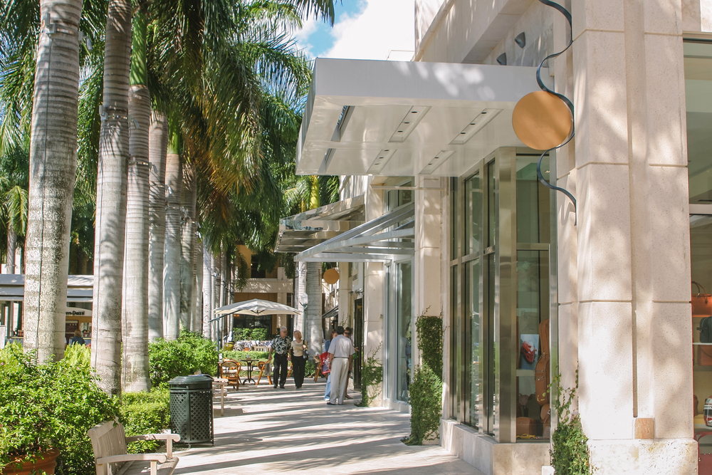 shopping street in miami