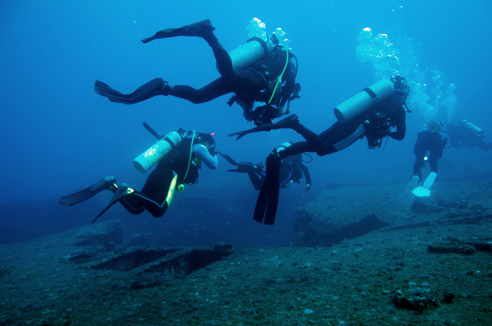 Scuba Diving in Florida Keys: A Paradise for Divers by Holiday Genie