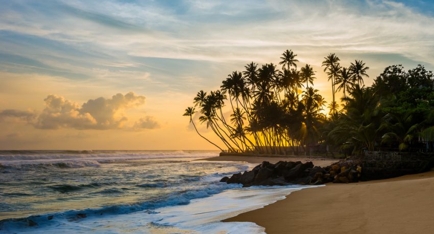 sri lanka beach