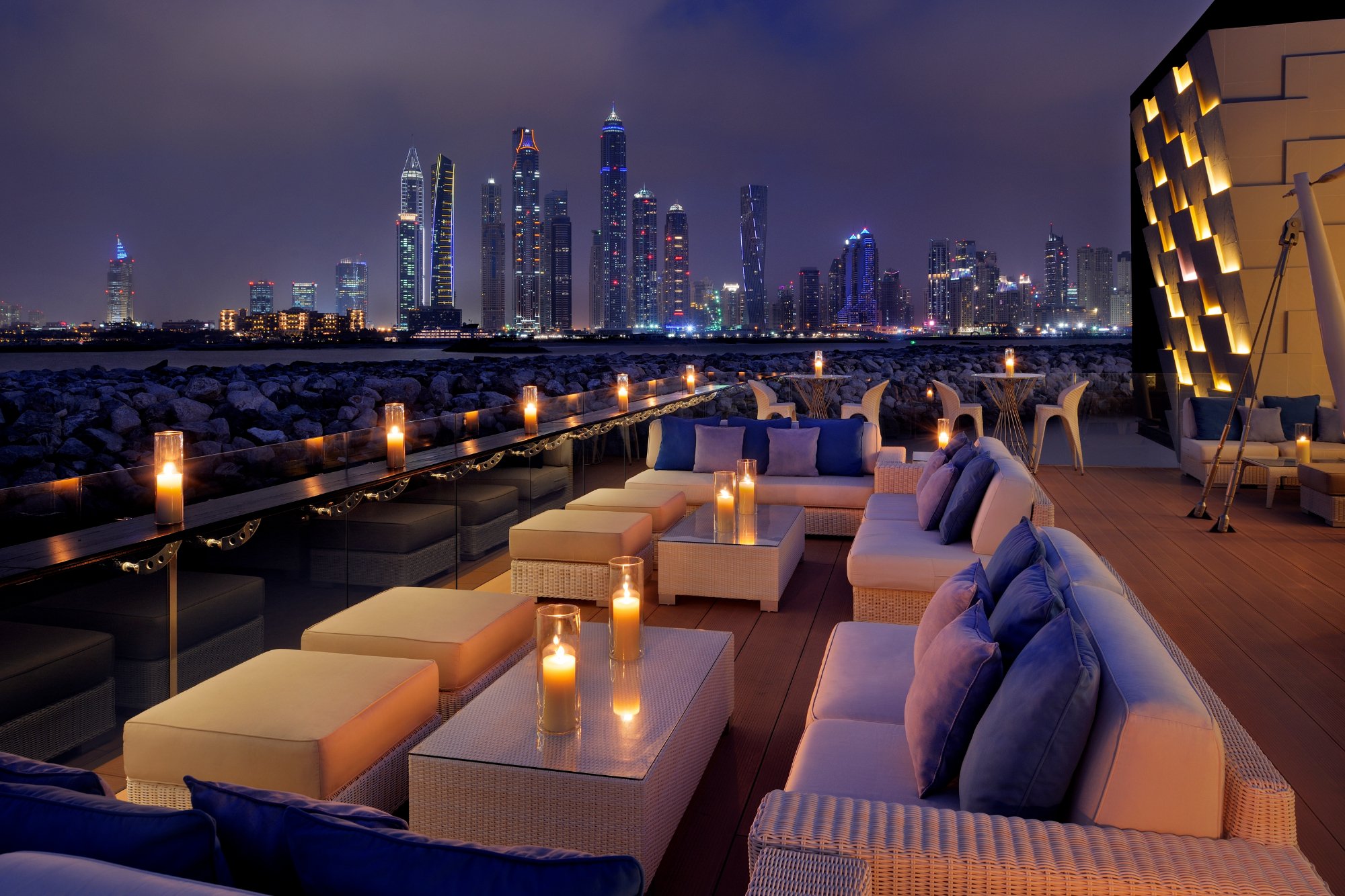 Top Hotels to Stay in Dubai to impress your other half